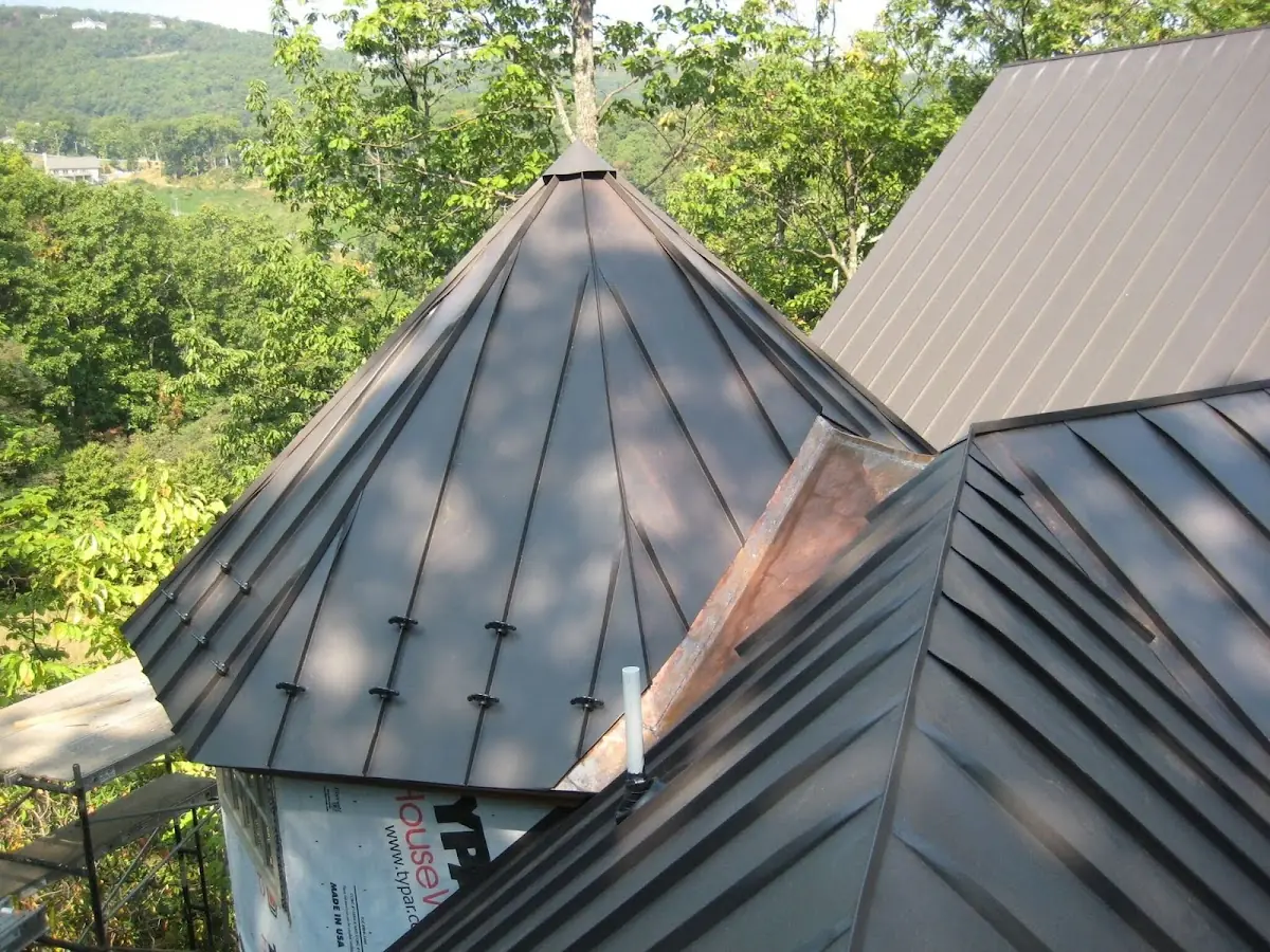 Professional Roof Tarp Installation by Craftsman Roofing in Citrus